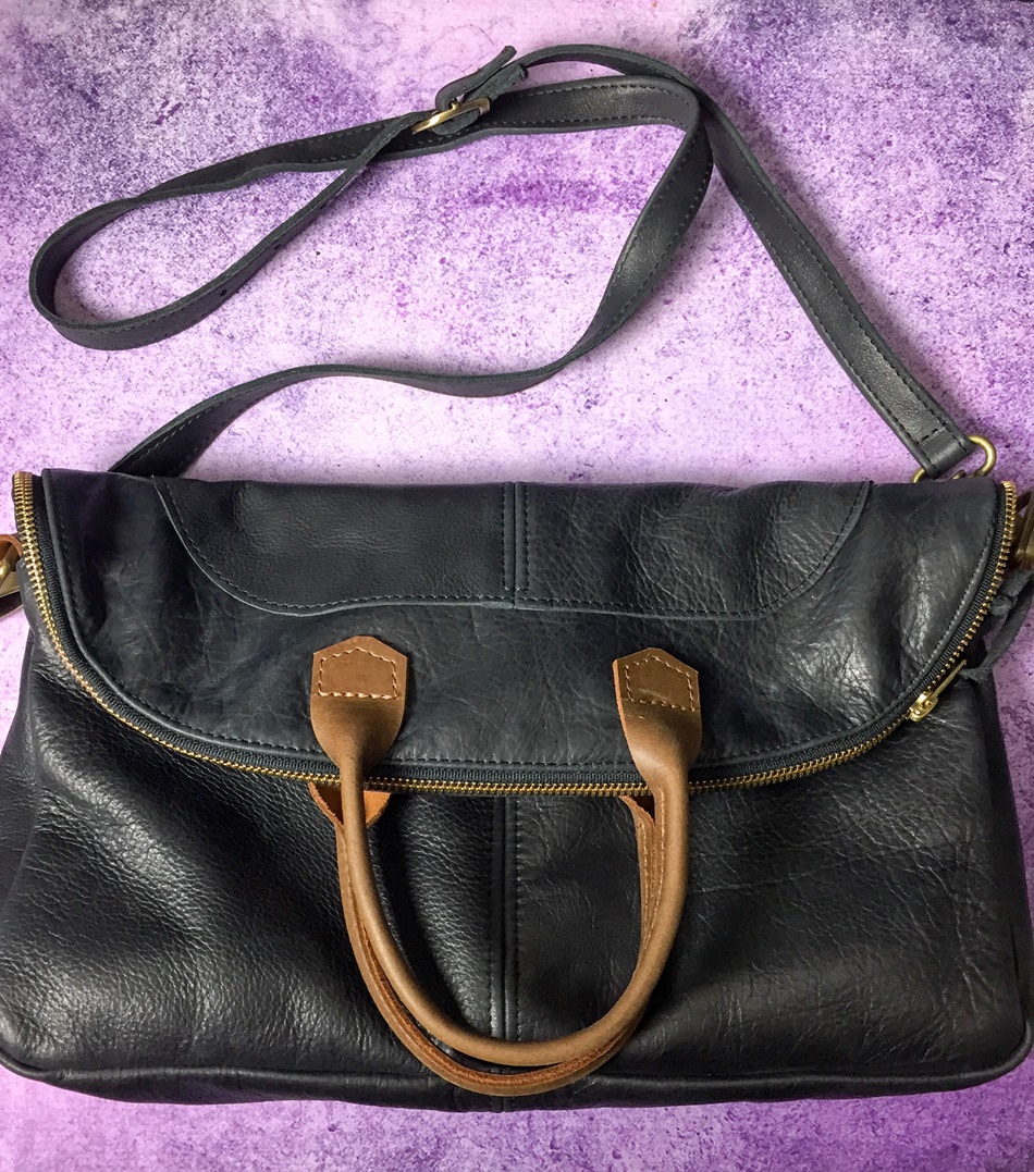 cas-handbag-black-leather-crossbody