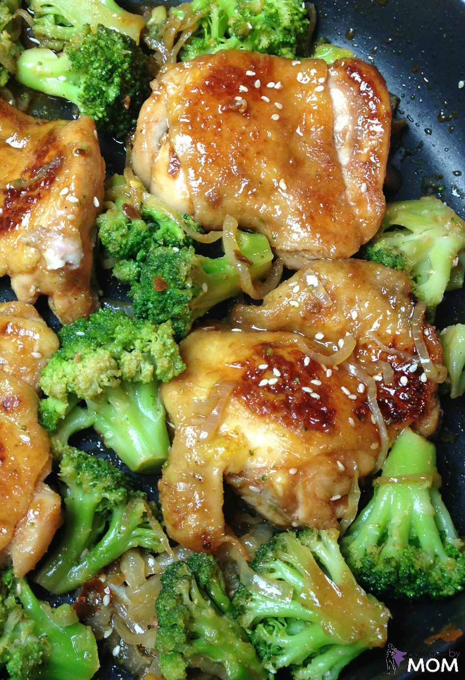 Honey Sriracha Chicken skillet vertical