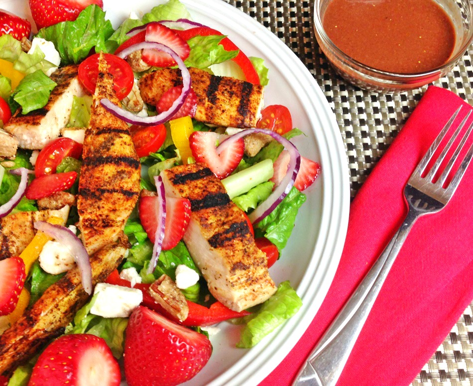 Grilled Chicken Salad with Strawberries