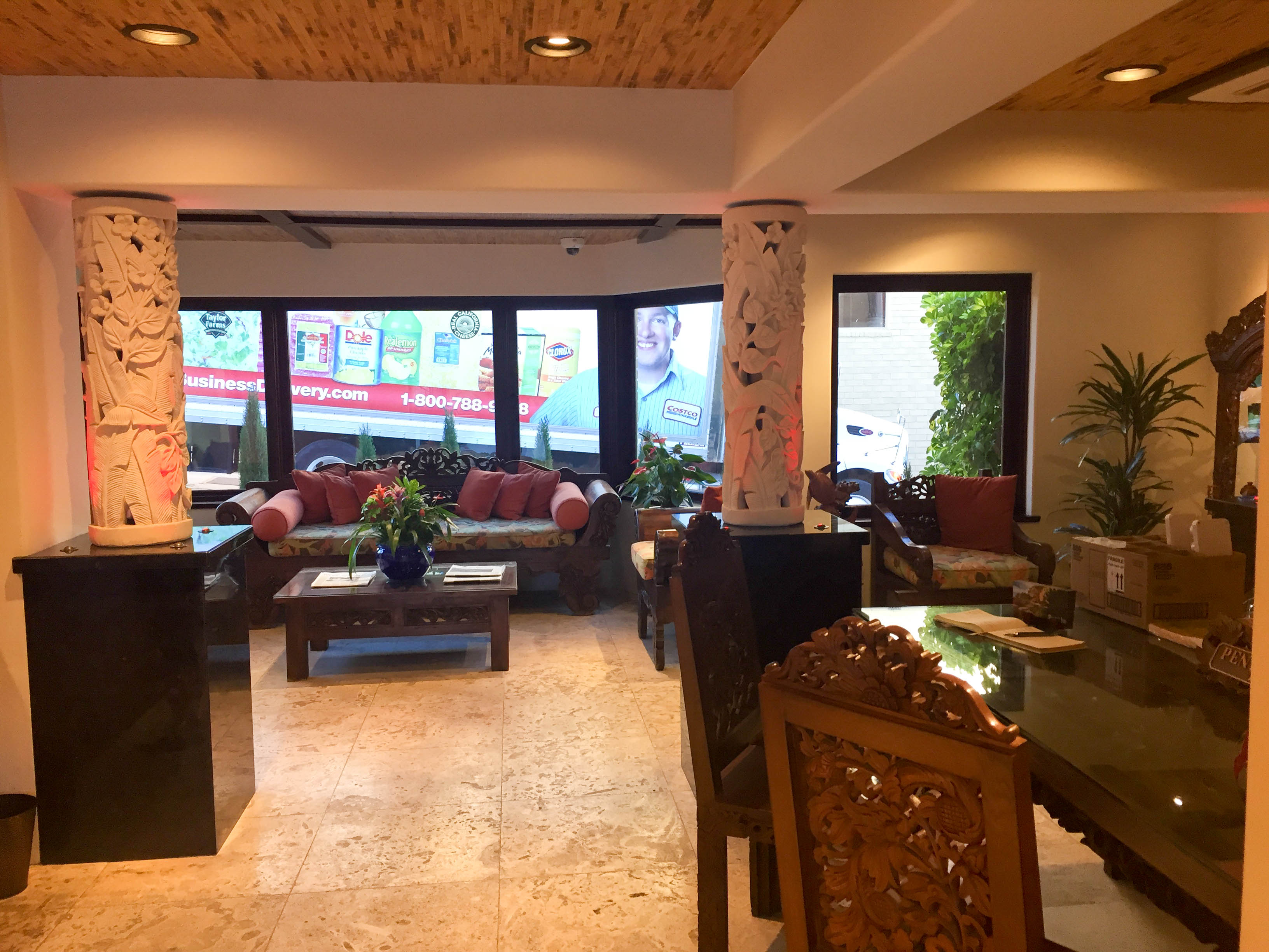Pantai Inn in La Jolla San Diego where luxury meets comfort