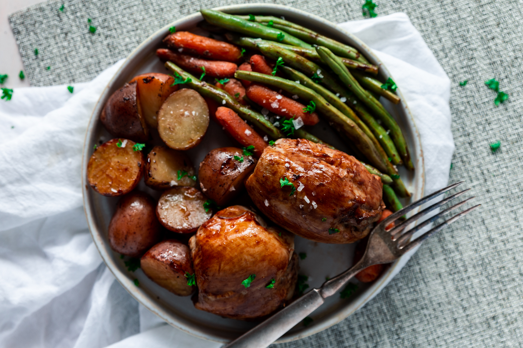 brown sugar and balsamic slow cooker chicken