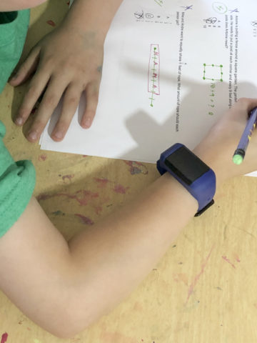 Distracted Kids wearable device