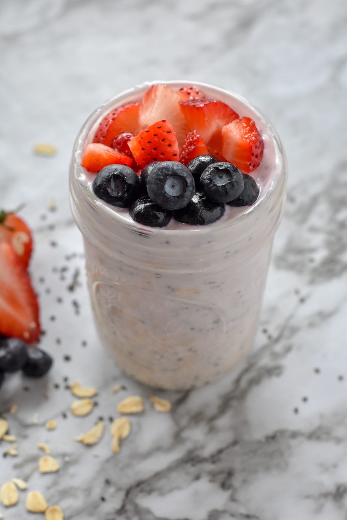 Overnight Oats with Yogurt and Berries pack tons of flavor and protein into your breakfast with only a few minutes preparation the night before! Make these today.