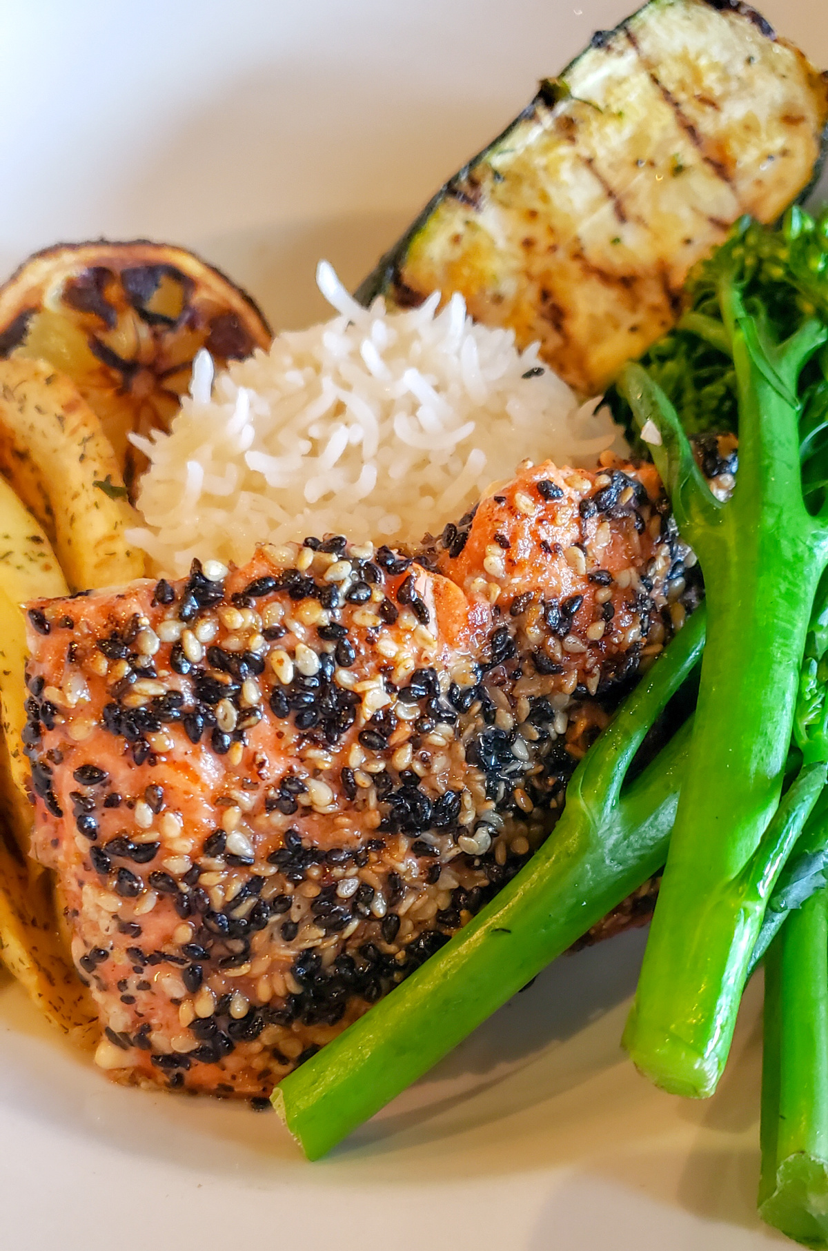 salmon dinner with broccolini