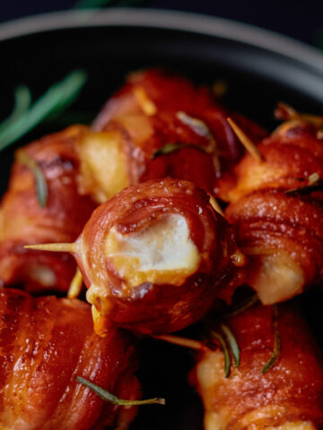 bacon wrapped chicken bite