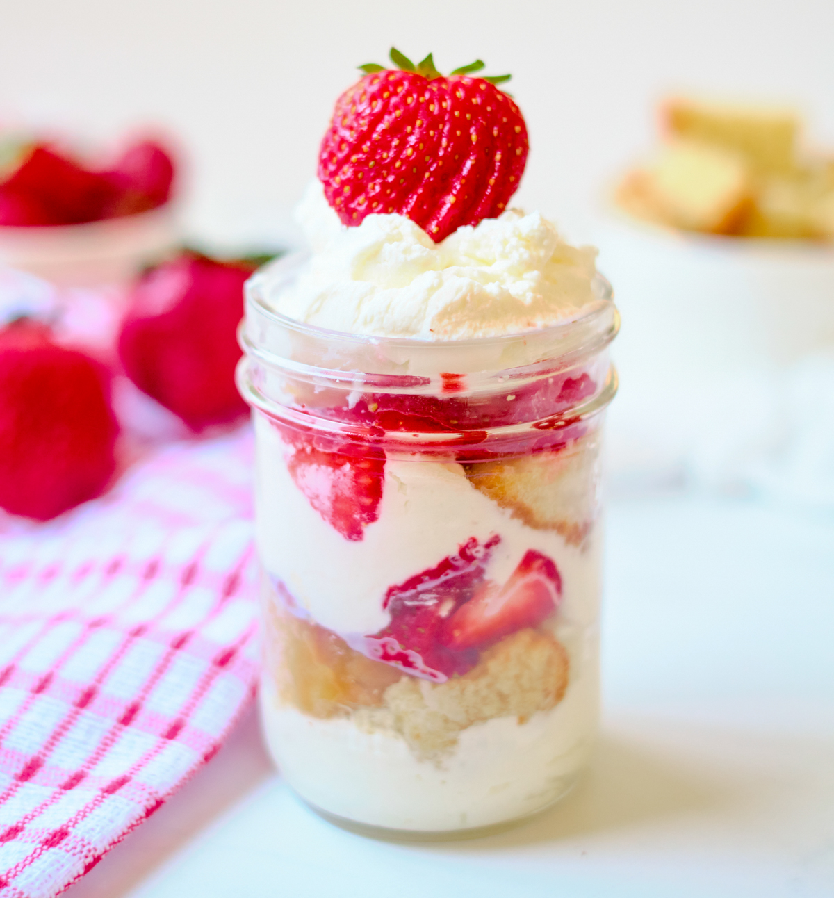 strawberry shortcake in a mason jar