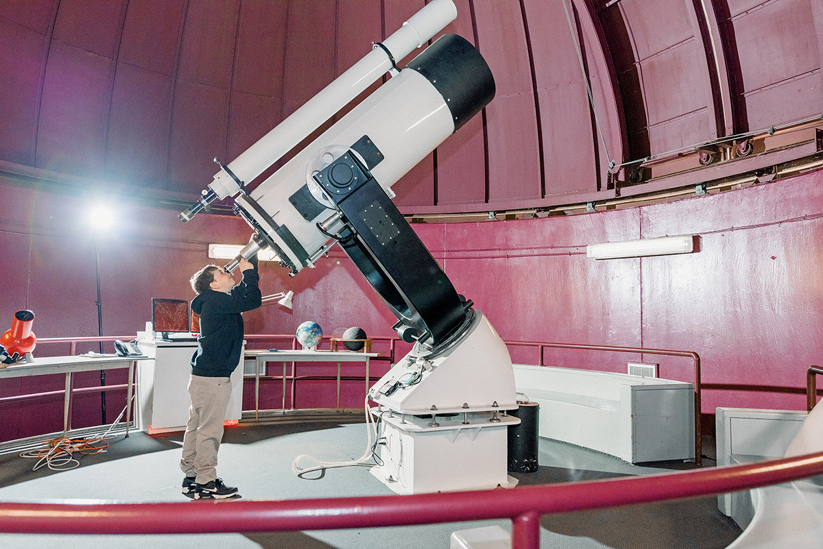 H.R. MacMillan Space Centre large telescope