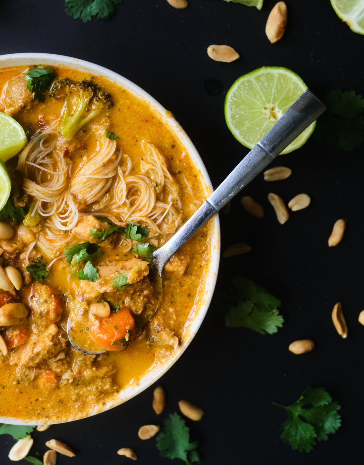 thai coconut curry chicken soup