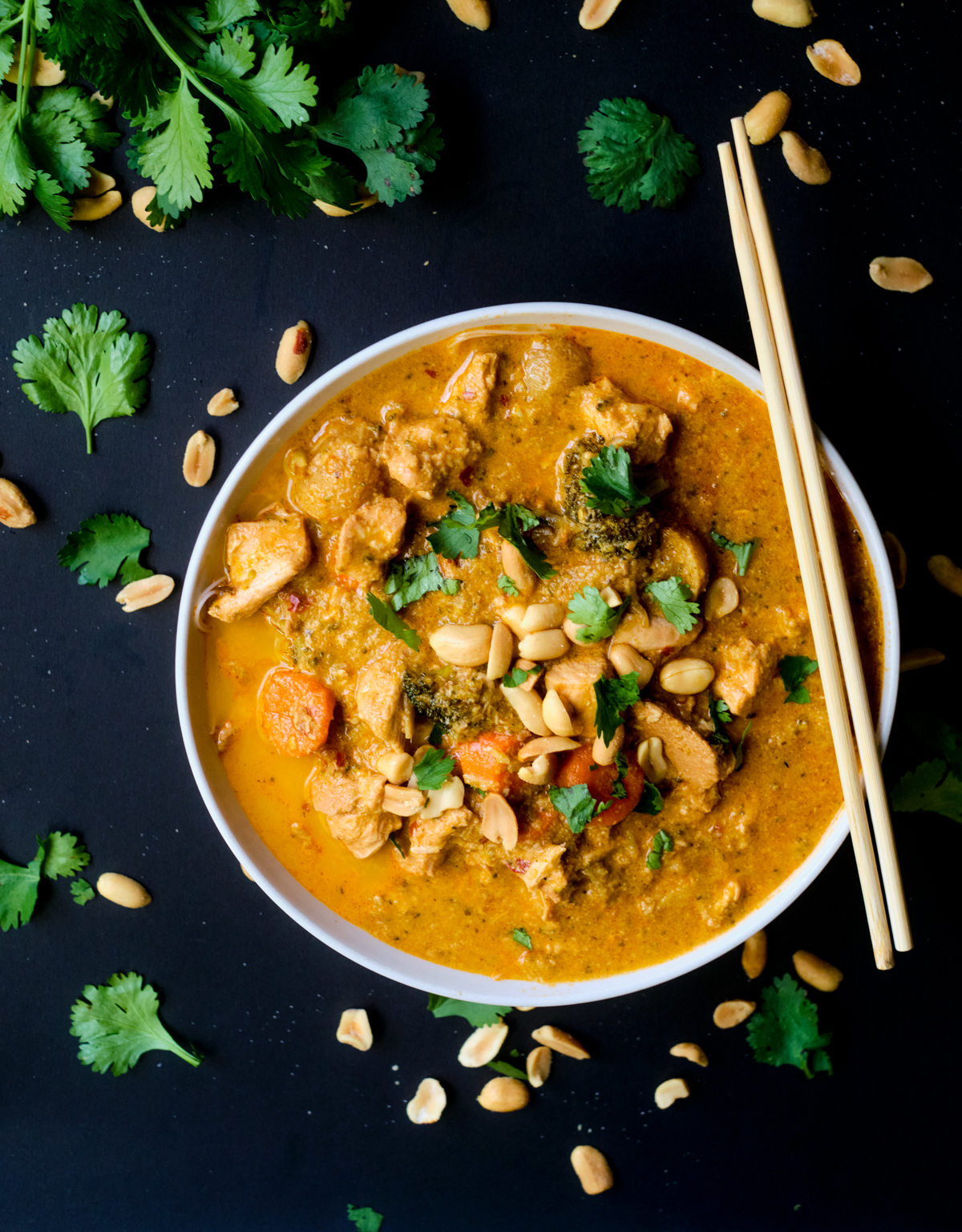 Thai coconut curry chicken soup