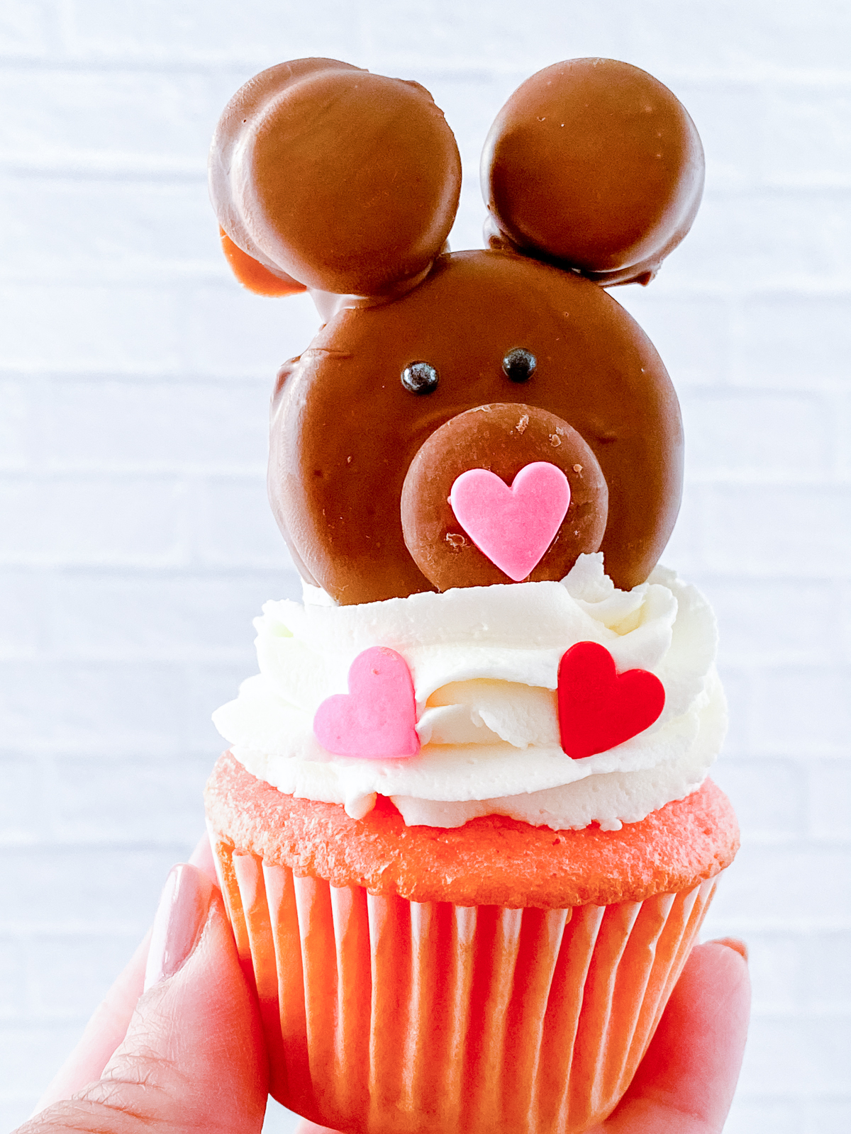single bear cupcake