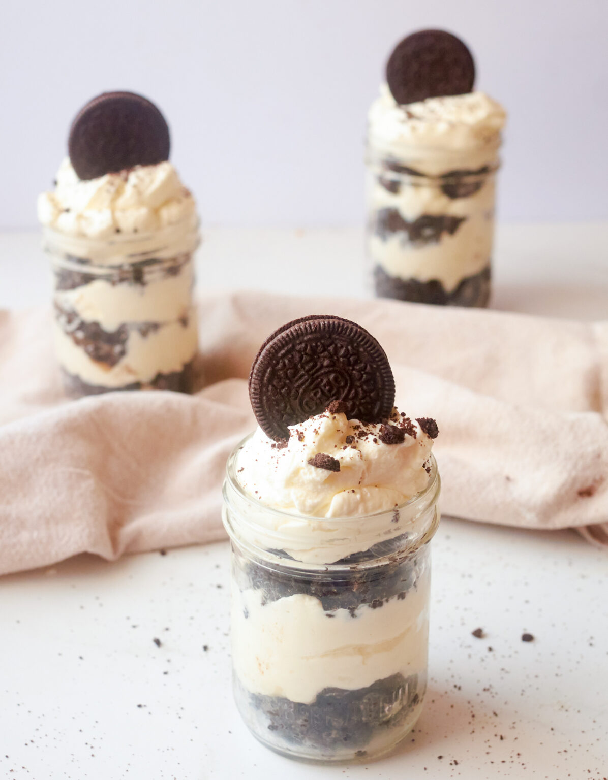 No Bake Oreo Cheesecake in a Jar - Powered By Mom